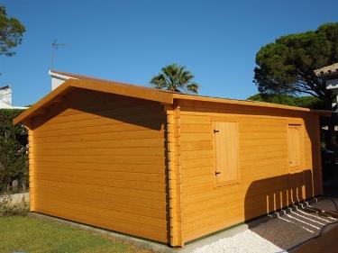Solid timber garage Spain